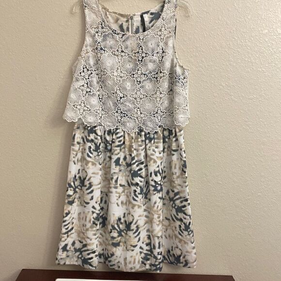 ☀️KENIZE LACE TOP WITH A TYE DYE PRINT SUNDRESS!! - Picture 2 of 6